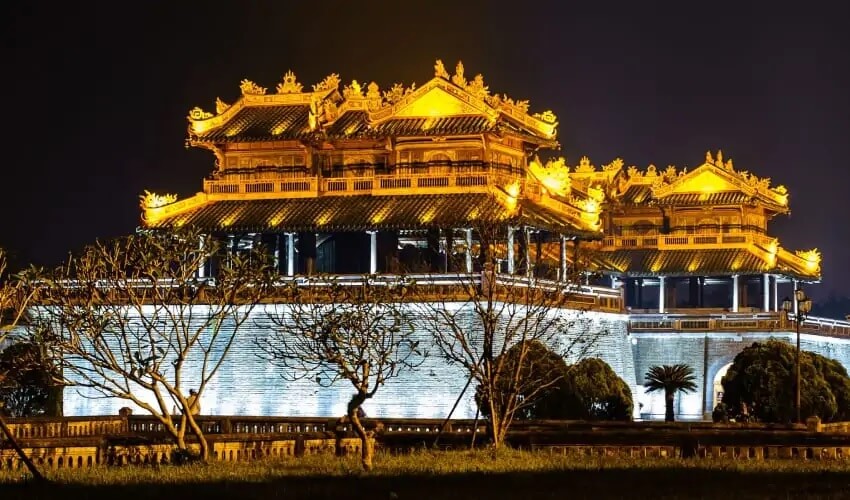 La Cité Royale est magnifique avec les éclairages