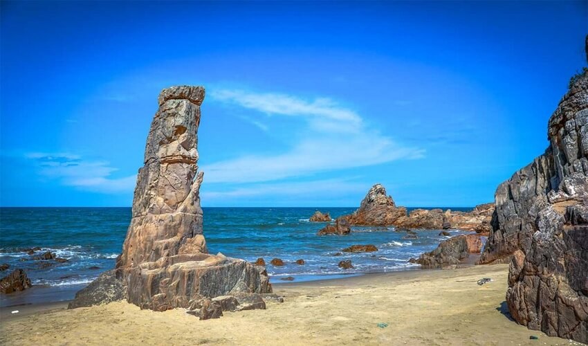 Plage des rochers dansants