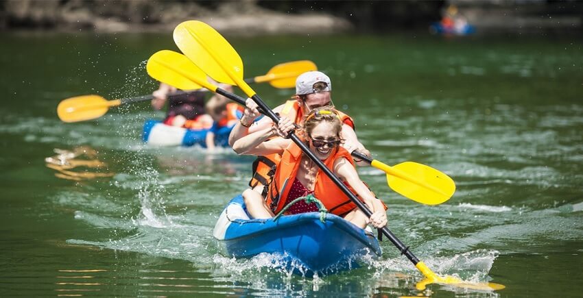 Kayak passionnant à deux