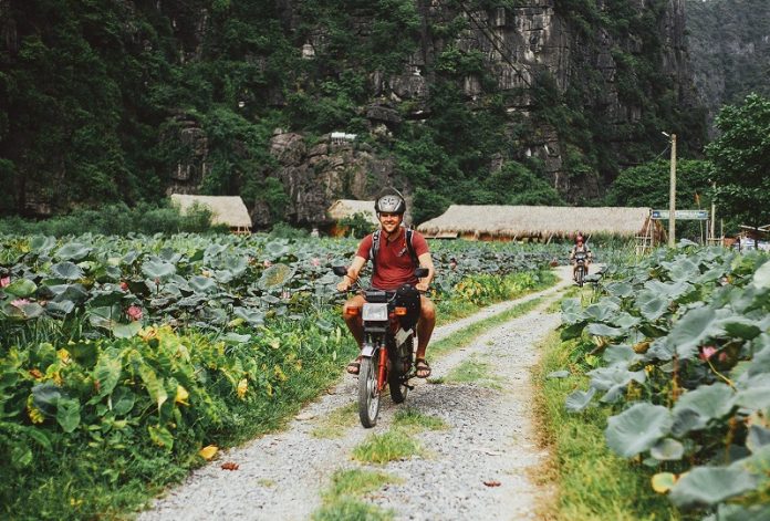 Top-10-meilleures-excursions-à-moto-au-Vietnam