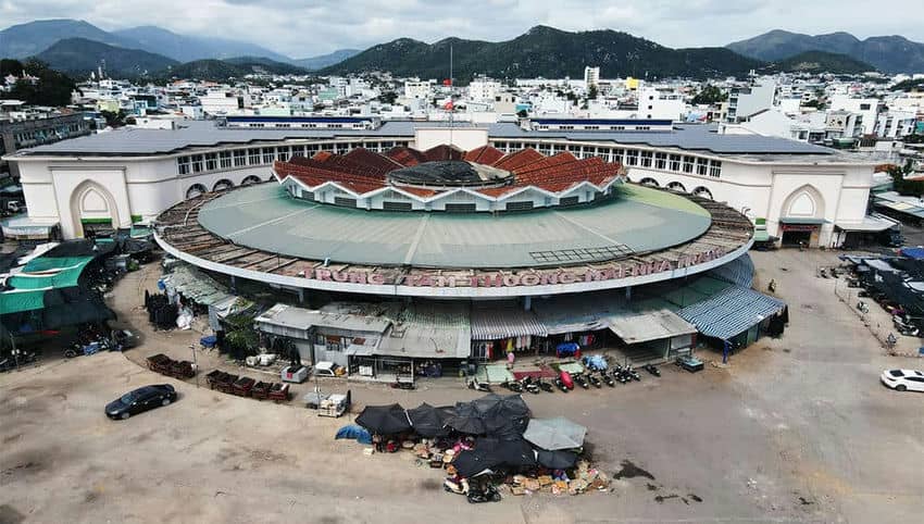 Le_marché_de_Dam